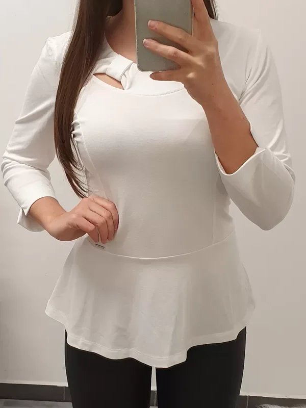 MAJICA LORI BELA