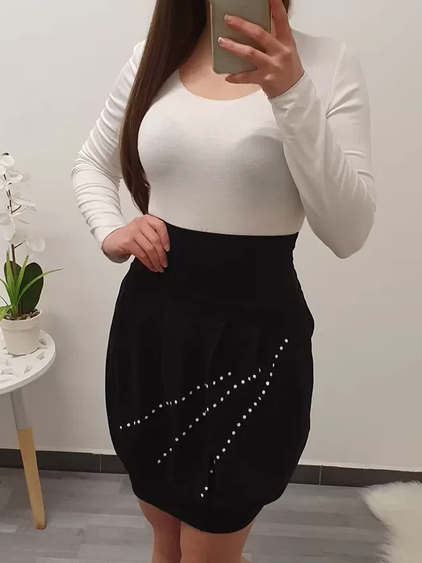 ČRNO KRILO DANI BELA