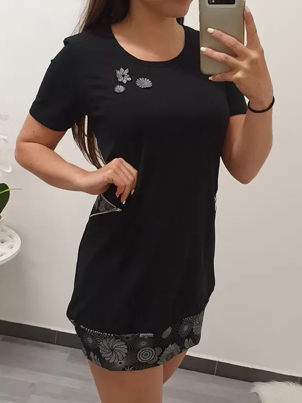 TUNIKA KRISTA