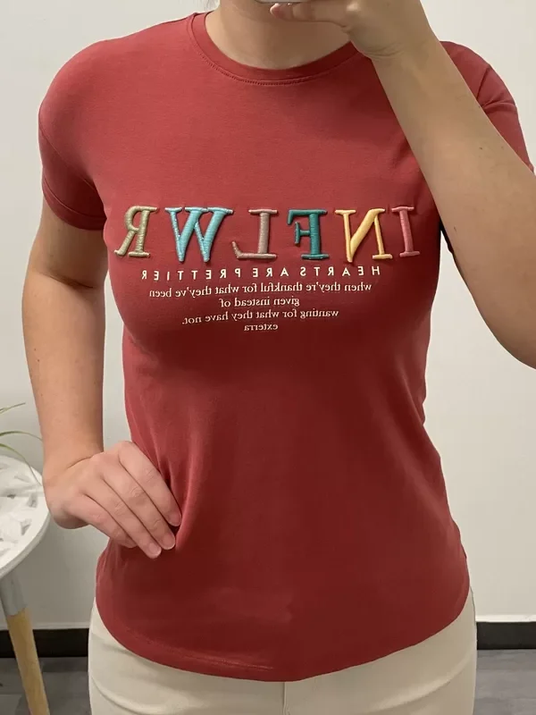 MAJICA NAPIS OPEČNATA