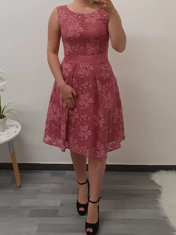 ELEGANTNA OBLEKA ROZA CVETICE