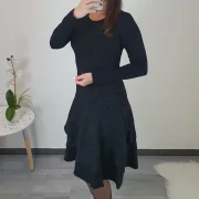 OBLEKA SUZI ČRNE PIKE