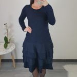 OBLEKA SUZI TEMNO MODRA PIKA