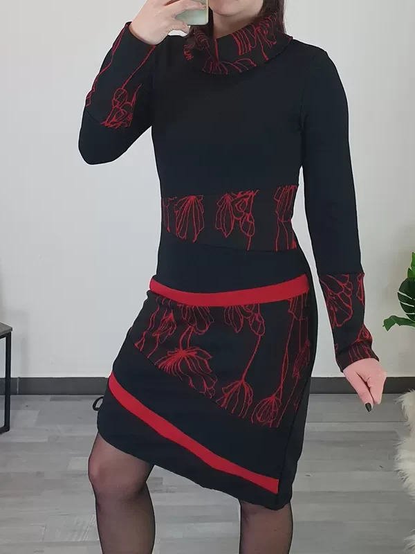 OBLEKA DARA RDEČA