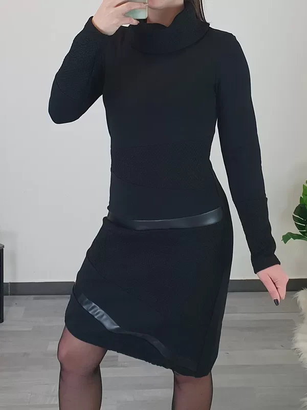 OBLEKA DARA ČRNA