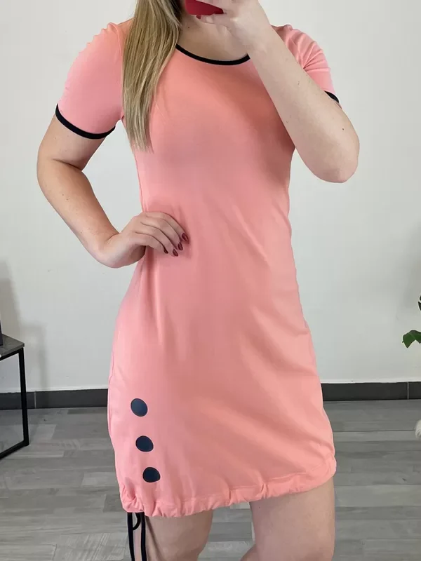 TUNIKA ERIKA MARELICA