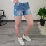 KRATKE PUSH UP JEANS HLAČE 11951