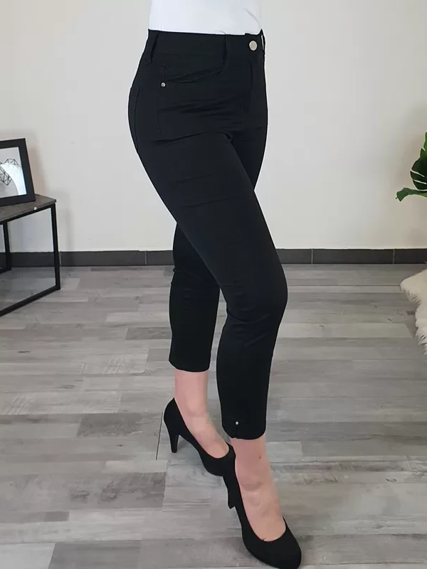 ELEGANTNE 7/8 HLAČE 3A506 ČRNA