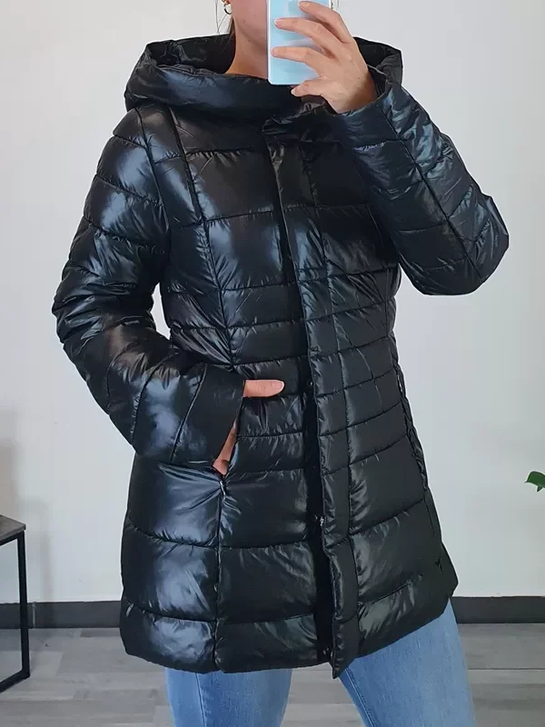 PLAŠČ L22-9871 ČRNA