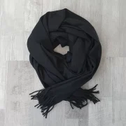 ENOBARVEN ŠAL SC-59301 ČRNA