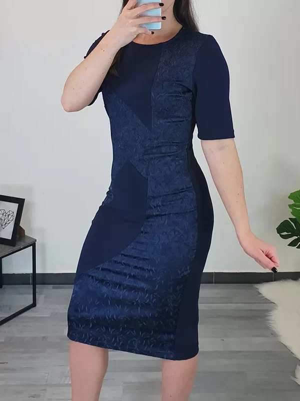 OBLEKA ALBINA TEMNO MODRA