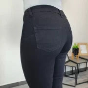 PUSH UP HLAČE K577 ČRNE - slika 4