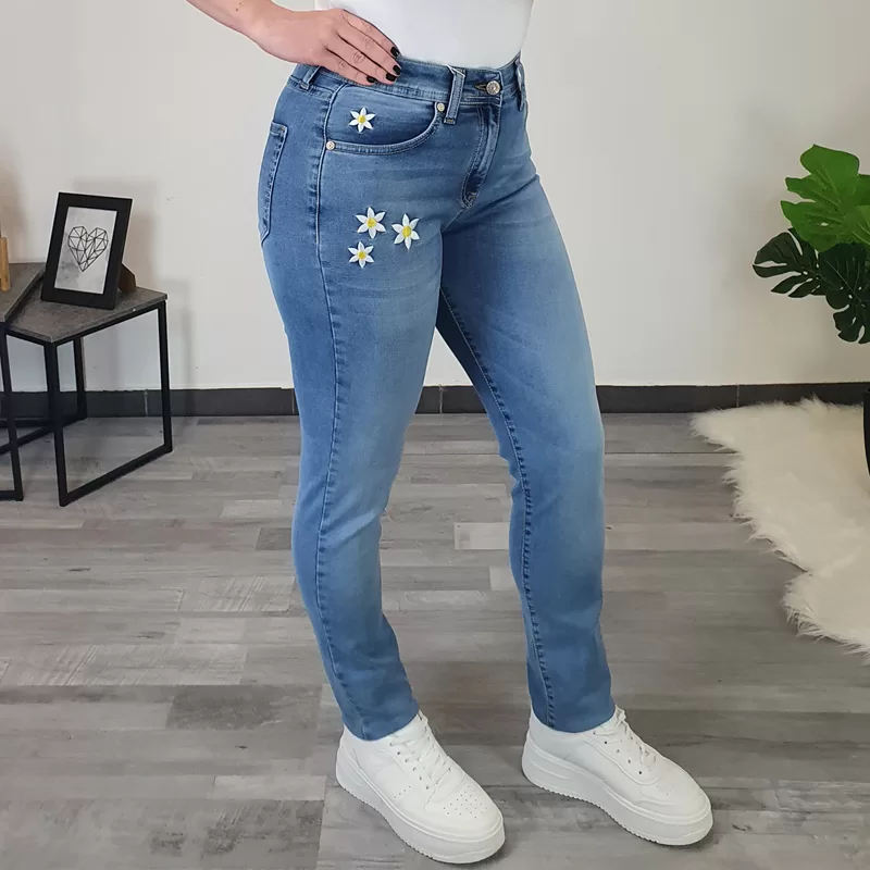 20230316_104400 copy SCOCH JEANS 10639 - slika 1
