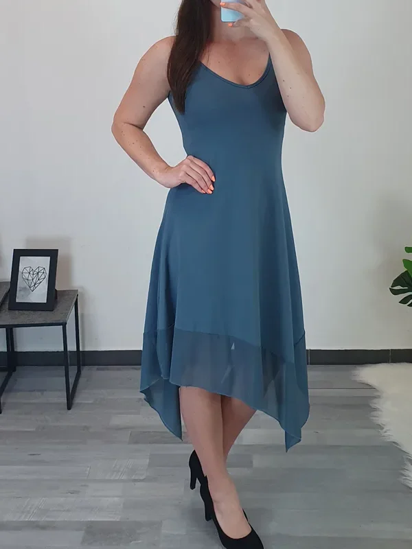 OBLEKA LILI MODRA