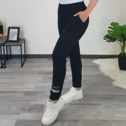 ŠPORTNE HLAČE STANKA ČRNE - slika 2