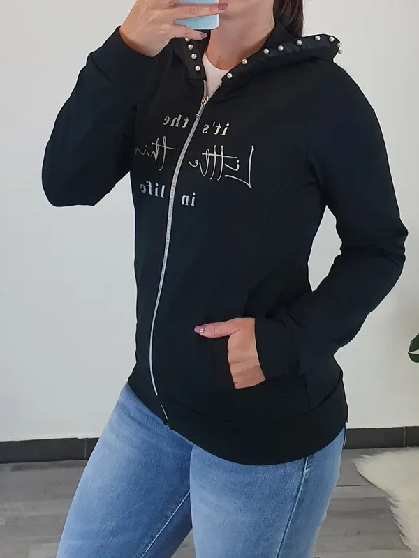 JOPA DOMINA ČRNA