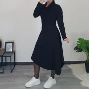 OBLEKA JOLANDA ČRNA