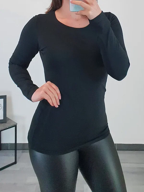 MAJICA 10699 ČRNA