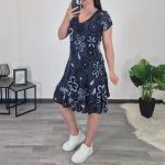 OBLEKA 77789 TEMNO MODRA